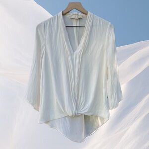 Forever 21 Contemporary Women’s High-Low Blouse 3/4 Sleeve V-Neck Polyester Sz M